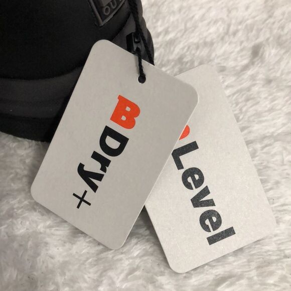 BASS OUTDOOR Women's Size 8 Cushioned Insole Waterproof Membrane Slip on Boot - Picture 9 of 9